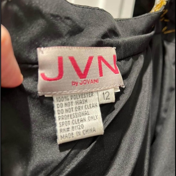 Black Jovani Formal Dress - Picture 4 of 4